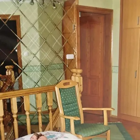 Holiday In Nemesgulacs/balaton 35570 Labdi